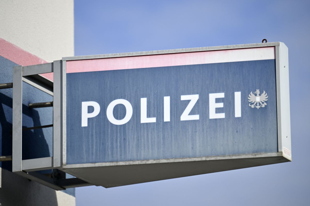 Frau und Kind von in Tirol gekentertem Segelboot gerettet