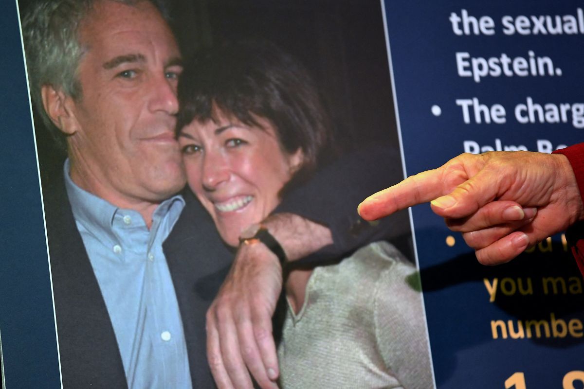 Epstein-Komplizin Ghislaine Maxwell bleibt in Haft