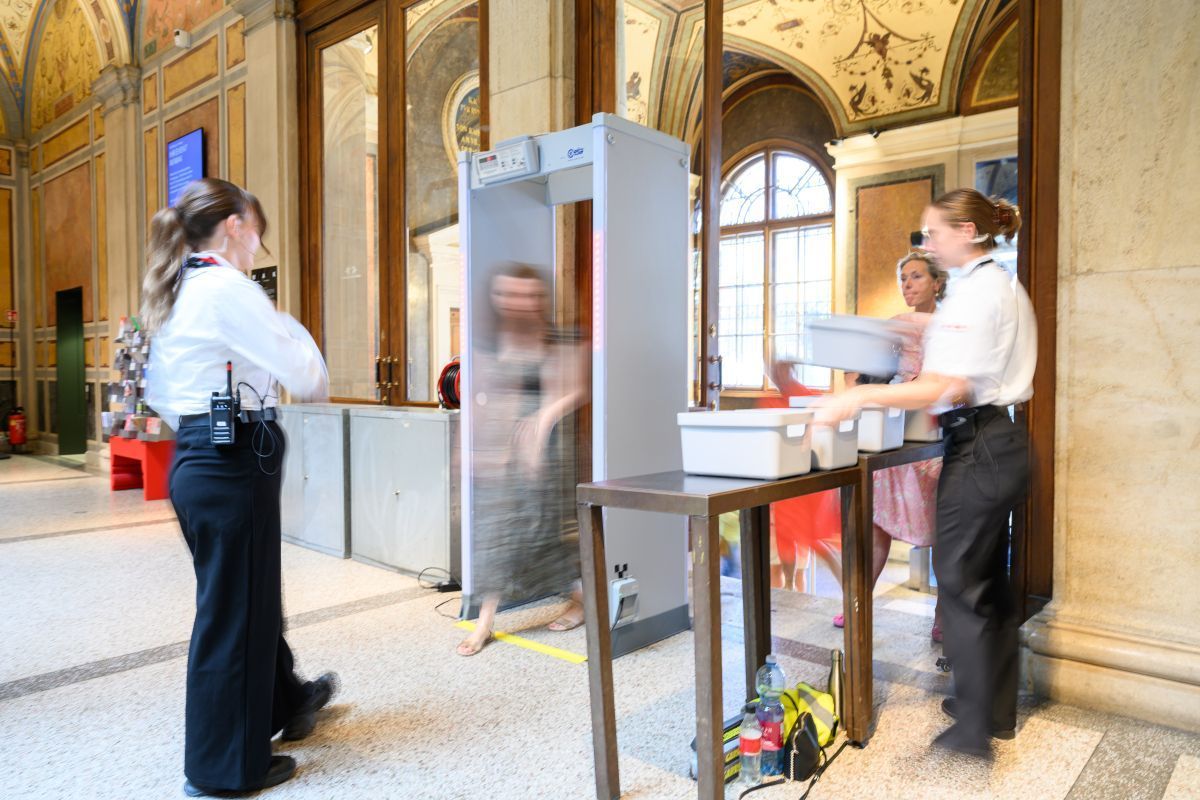 Externer Sicherheitsexperte nach MAK-Coup beauftragt