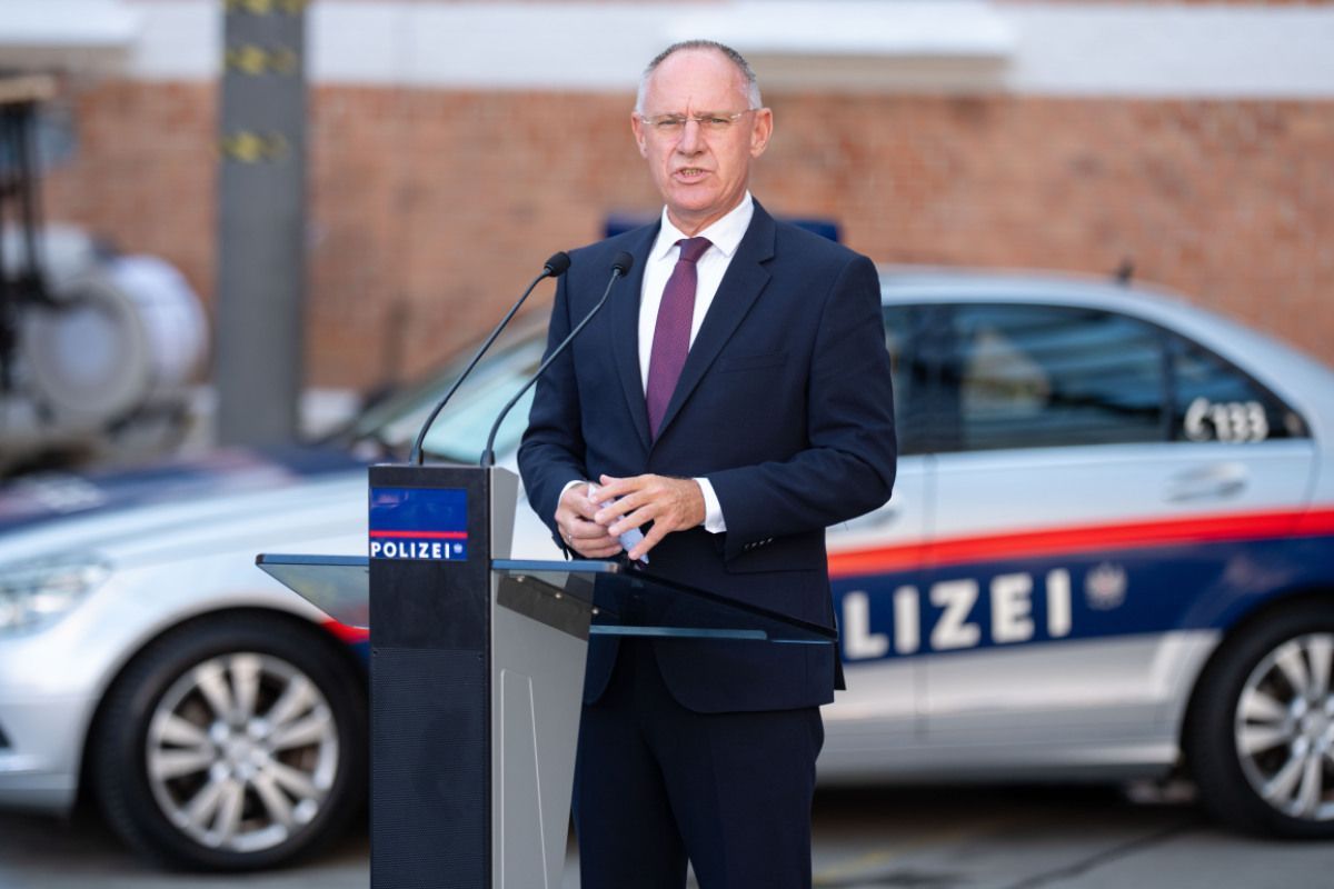 Neues Dienstzeitsystem für Polizei, mehr Geld im Nachtdienst