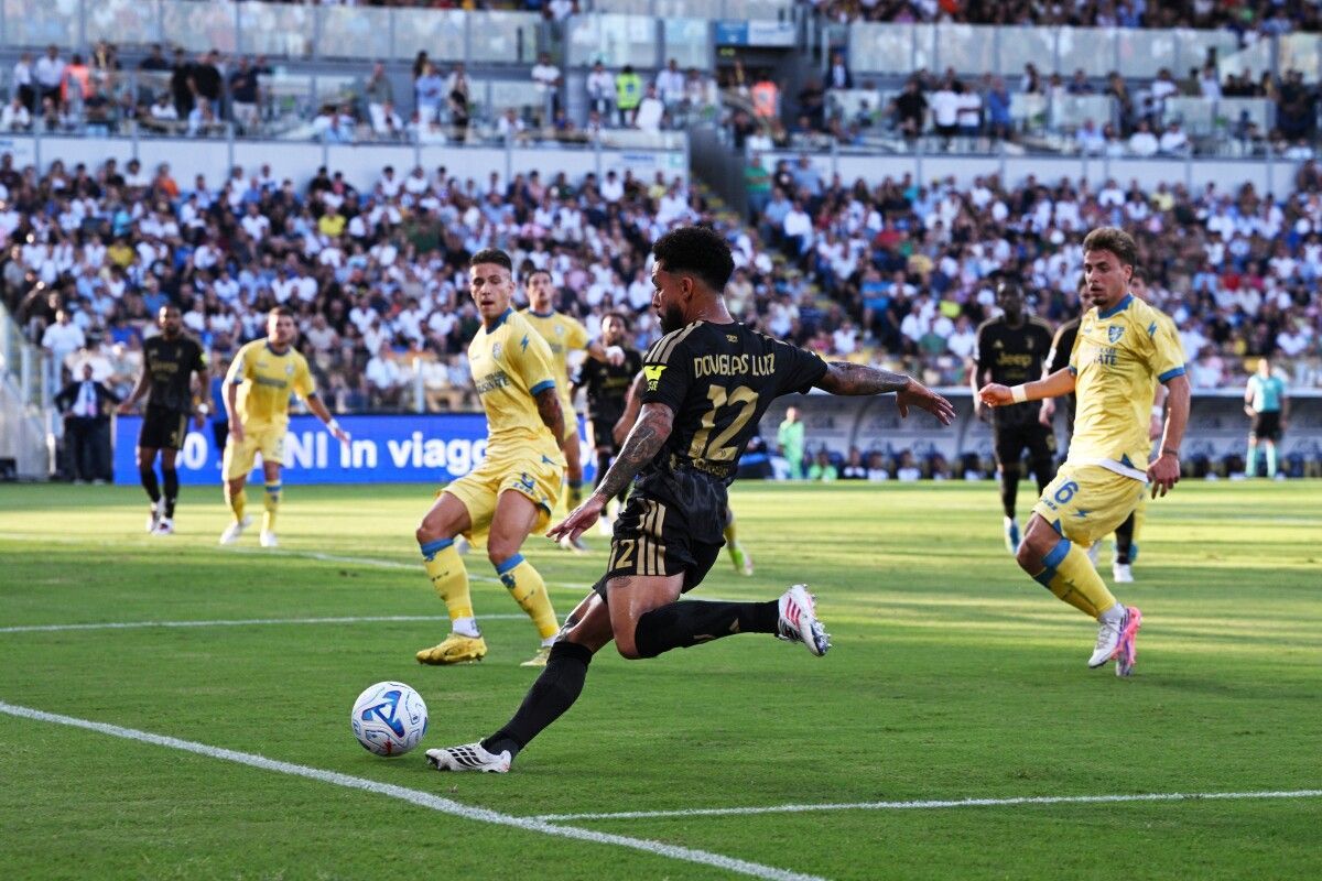 Frosinone verliert bei Schmid-Debüt gegen Juventus 0:1