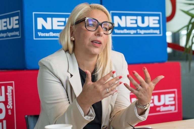 „Sorgearbeit braucht soziale Absicherung“