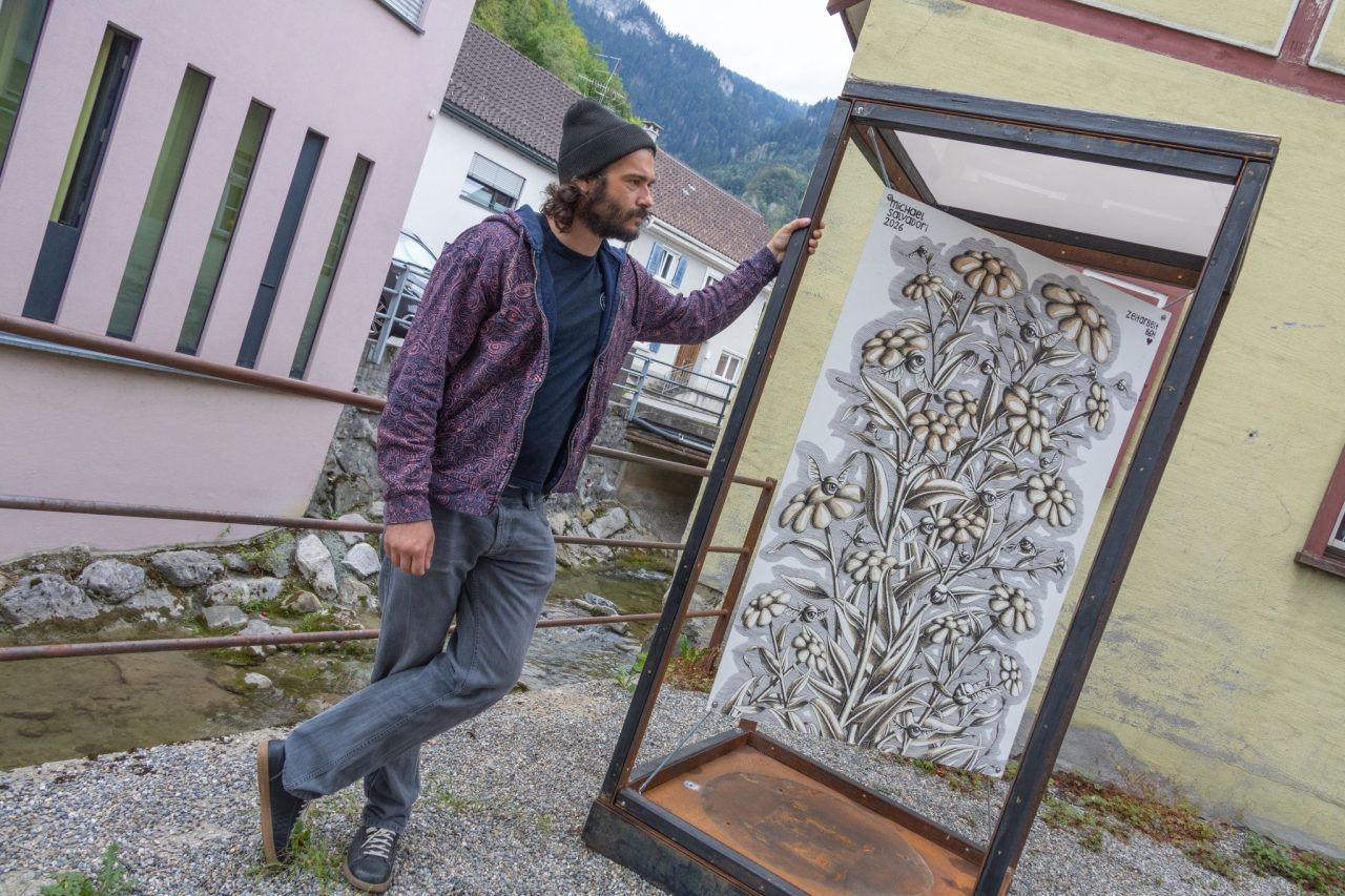 Darum malt dieser Vorarlberger Künstler mit menschlichem Blut
