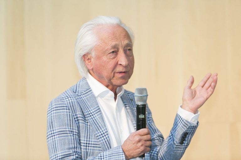 Feldkirch am 26.9.2026 SOV Symphonie Orchester Vorarlberg, 1. Konzert 2026 / 2027 im Montforthaus Feldkirch, Dirigent Leo McFall, Klarinette Sharon Kam