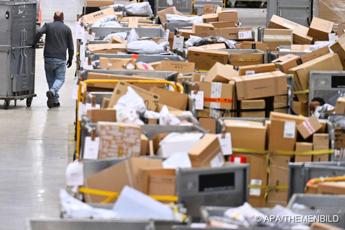 Paketsteuer - Händler sind vorbereitet, Klagen angekündigt