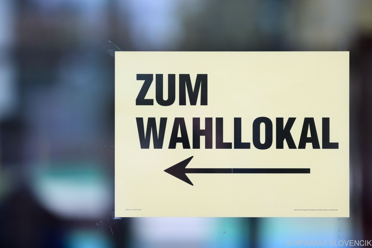 Meinungsforscher Hajek rechnet nicht mit vorgezogenen Wahlen