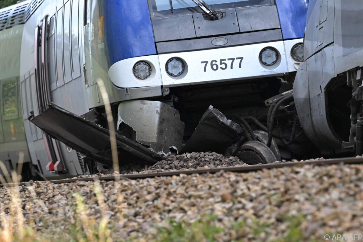 Keine Hinweise auf Anschlag nach Zugsunglück in Frankreich