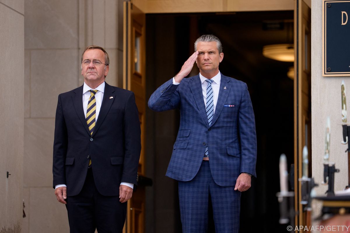 Deutscher Verteidigungsminister trifft Hegseth im Pentagon