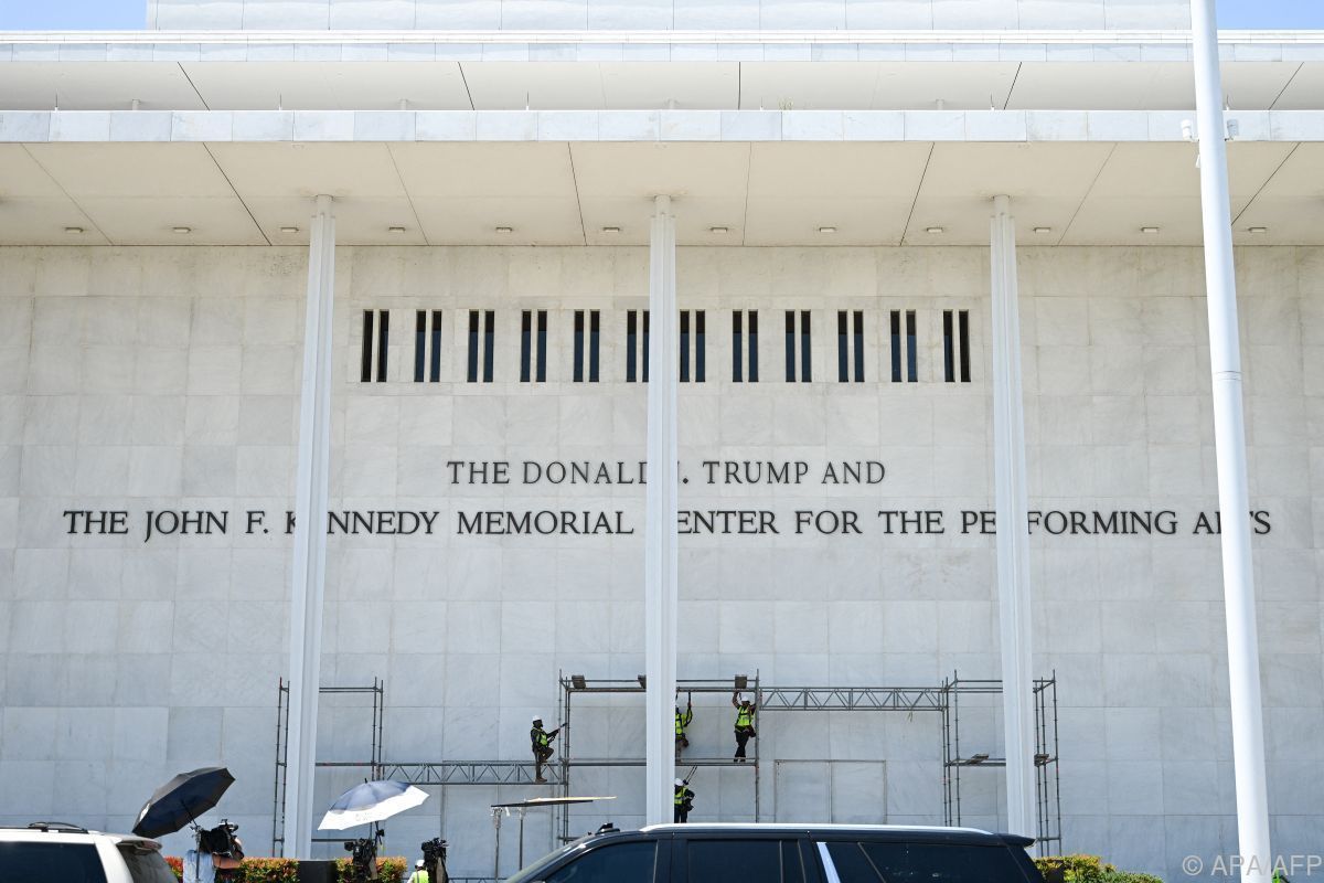 Trump kündigt sofortige Schließung des Kennedy Centers an