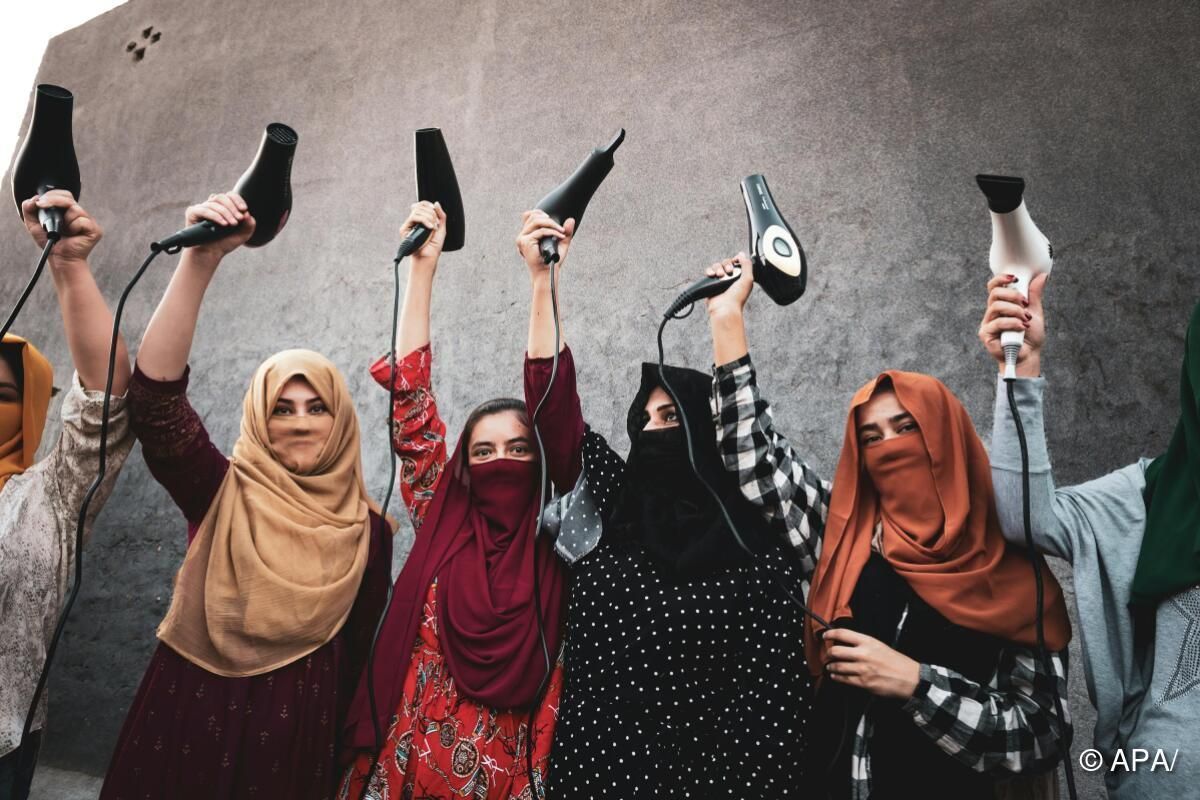 Der Kampf der Frauen als Friedensbild des Jahres