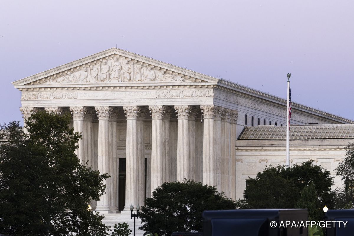 Supreme Court erlaubt vorerst Abschiebungen in Drittländer