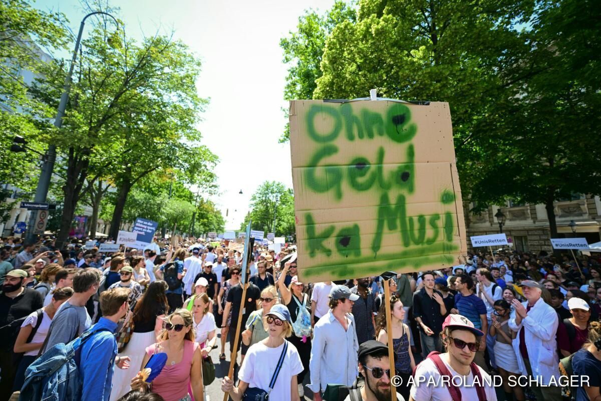 Mitte Oktober neuer Studenten-Protest wegen Uni-Budget