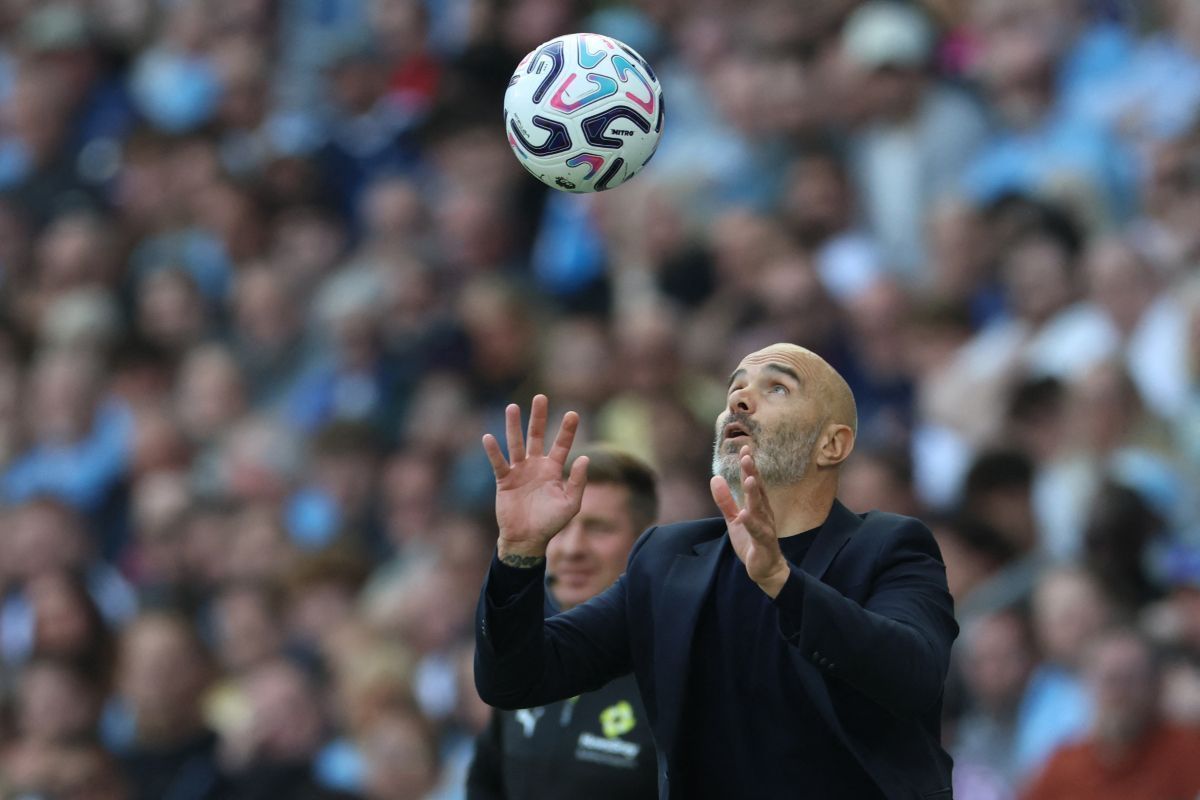 Premier League gibt vier Milliarden für neue Spieler aus