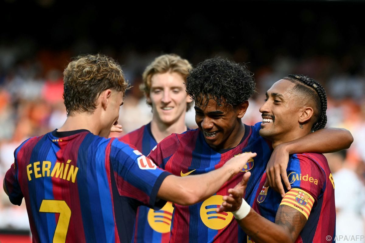 FC Barcelona nach 5:0 in Valencia weiter makellos