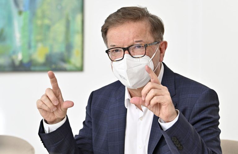 Ex-Gesundheitsminister Anschober: "Wir haben die Corona-Zeit bis heute nicht aufgearbeitet"