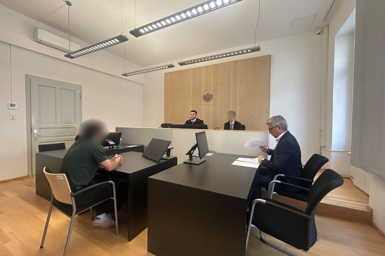 Mit 100 km/h von Polizei davongerast: Schuldspruch nach Alko-Unfall in Dornbirn