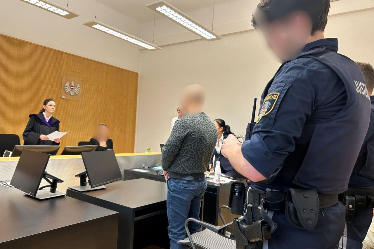 Einbruchserie in Vorarlberg: Anklägerin fordert empfindliche Strafe für "klassischen Kriminaltouristen"