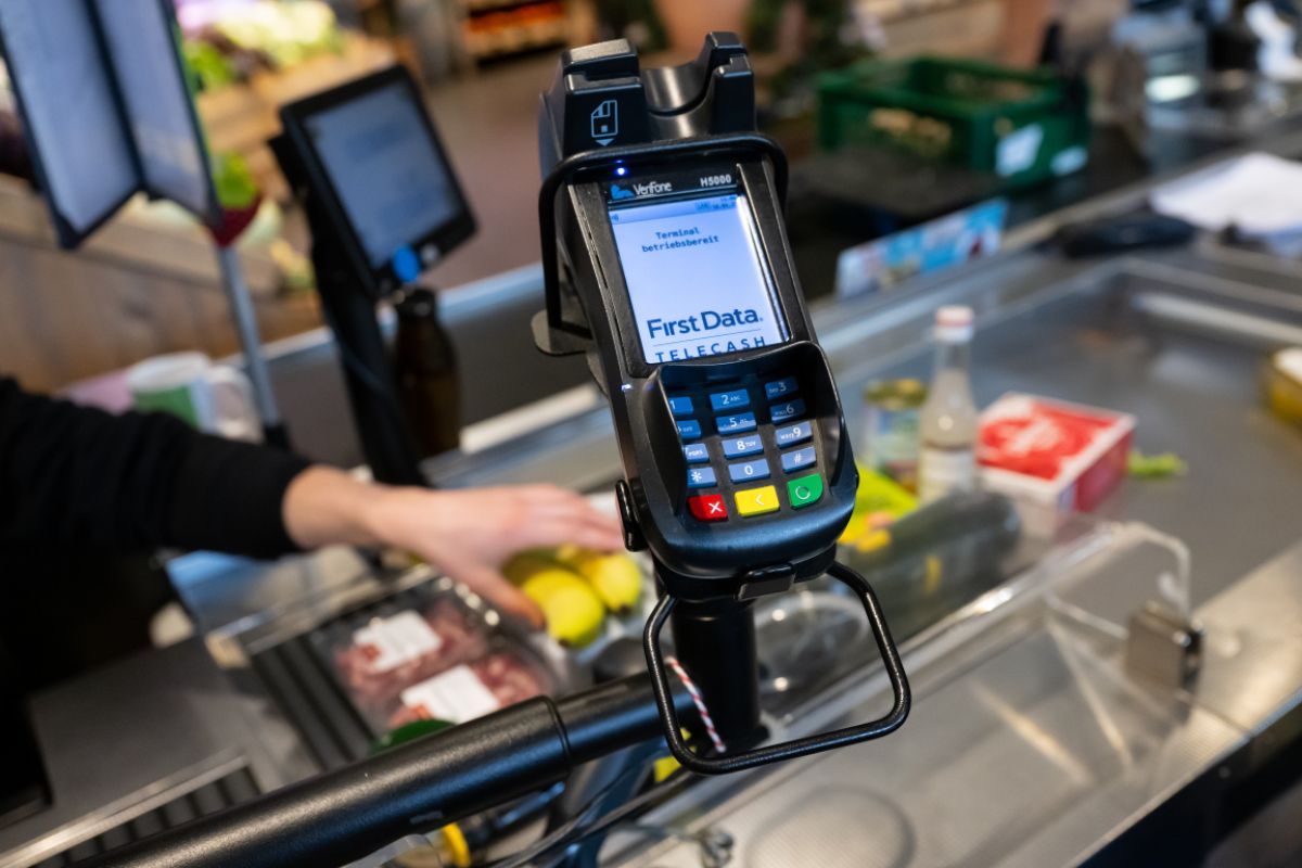 Positive Signale aus deutscher Wirtschaft mit Fragezeichen