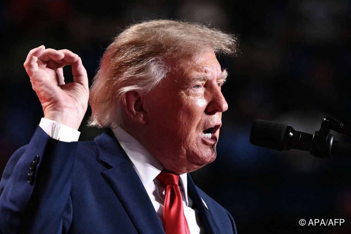 Trump: Wer noch Künstliche Intelligenz sagt, ist ein Feind