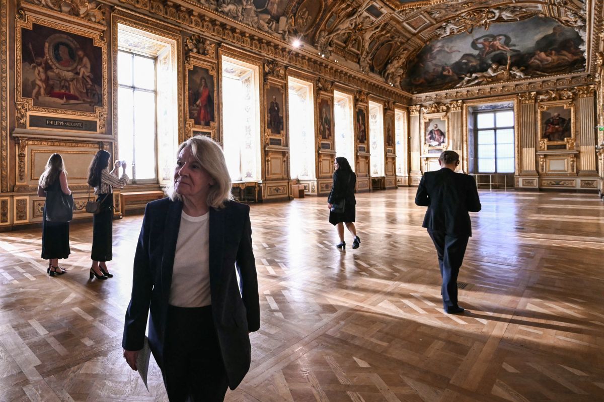 Louvre-Coup jährt sich, vom Schmuck fehlt weiter jede Spur