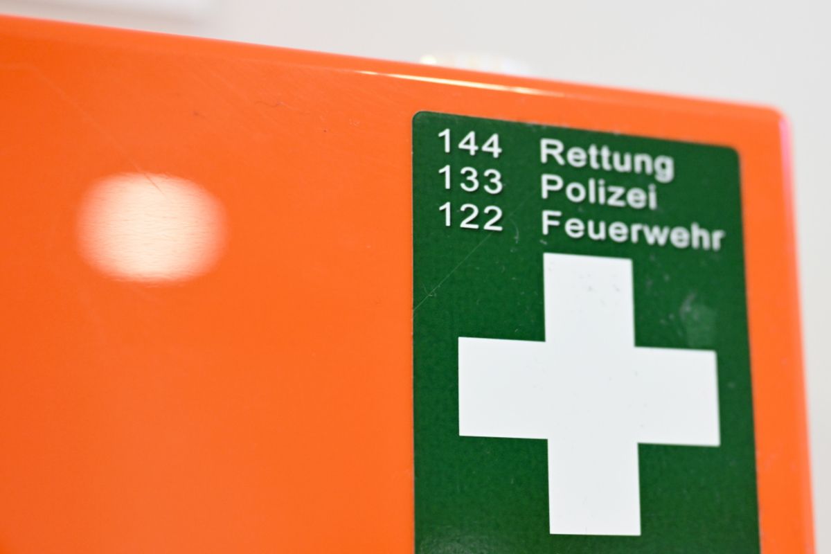 Mann in Tirol bei Unfall mit Frittieröl schwer verletzt