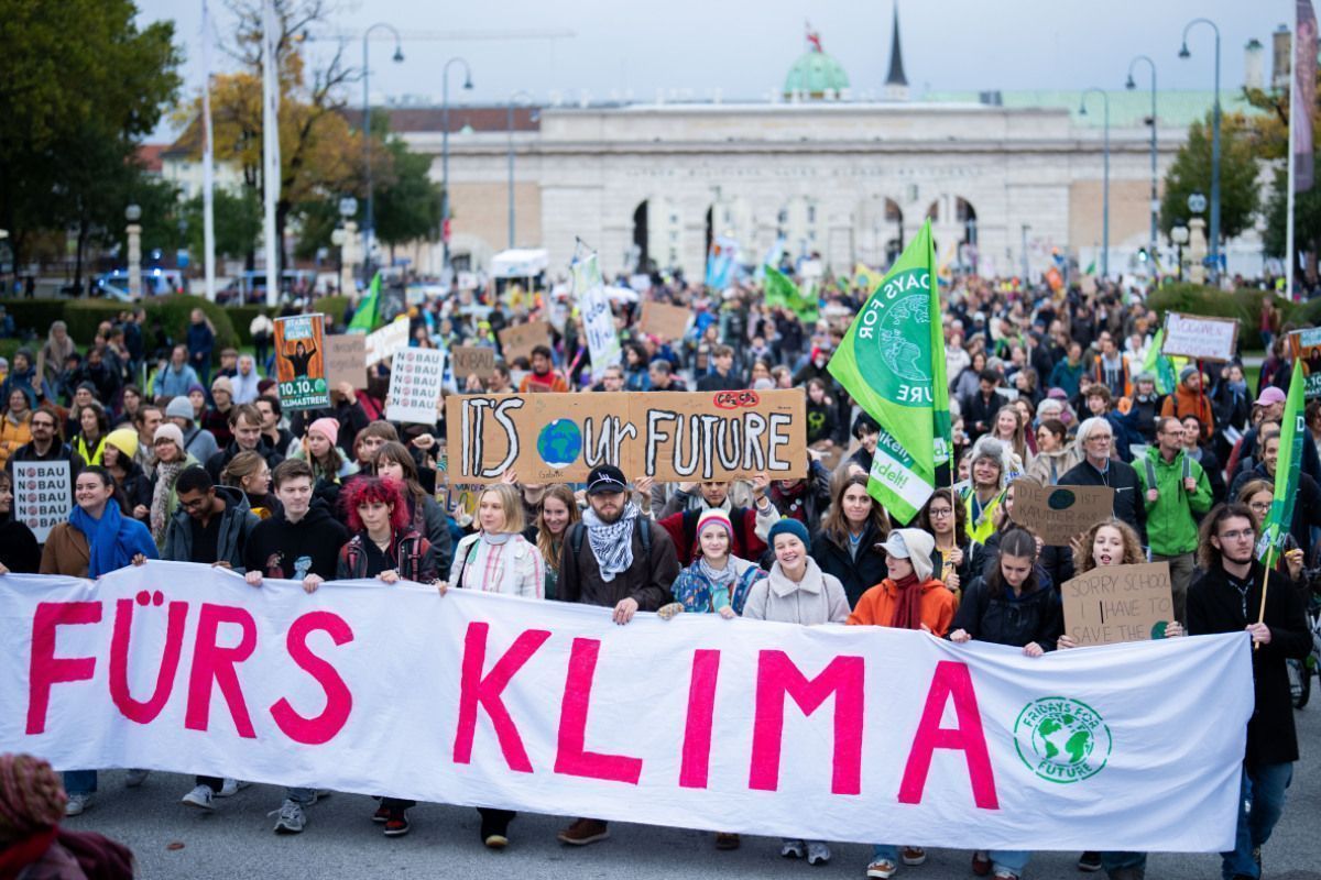 Klimastreik - Forscher sehen Klimagesetz als "Mogelpackung"