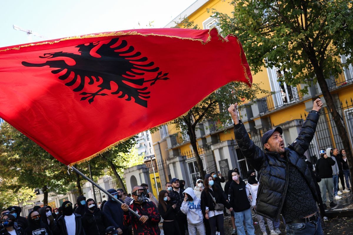 Rama ruft nach Ausschreitungen zur Ruhe in Albanien auf