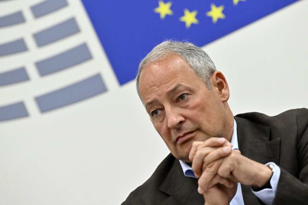 EU-Kommission nimmt Schieder als Wahlbeobachter in Schutz