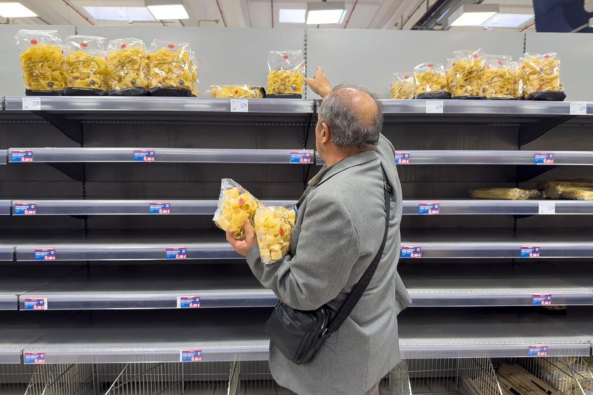 Lkw-Streiks behindern Tomatenversorgung in West-Sizilien