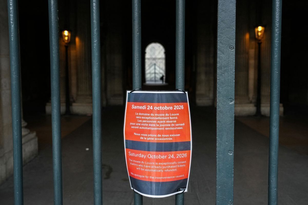 Touristen wegen Louvre-Schließung enttäuscht
