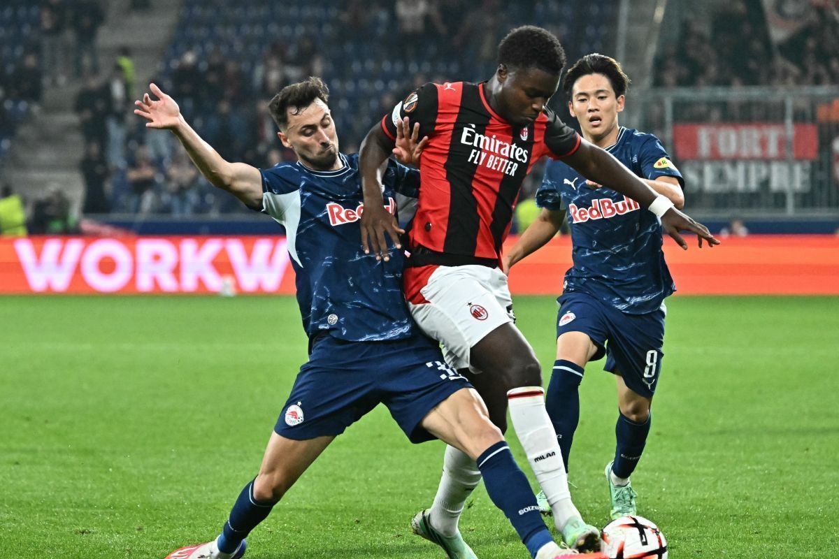 Salzburg gegen Milan chancenlos: 0:4 erste Saisonniederlage