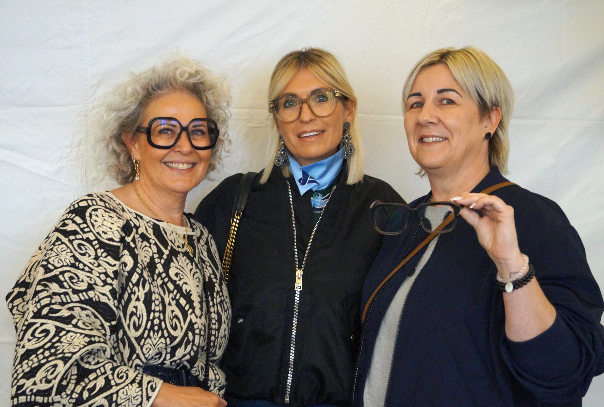 Karin Hirschbühl, Nicole Sturm und Lisi Klocker genossen den Abend
