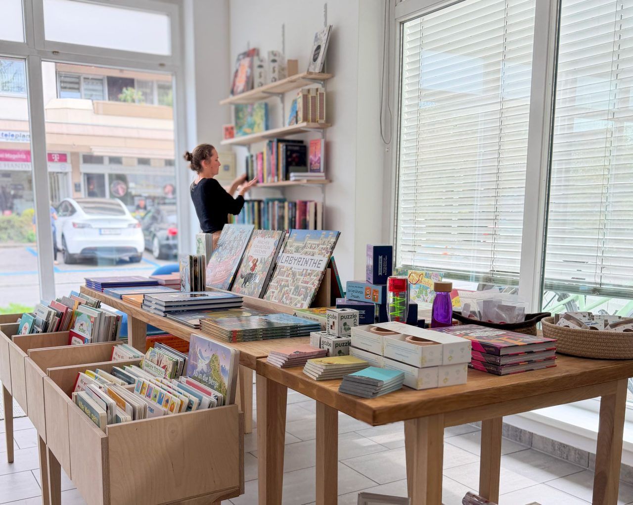 Hard verlor seine letzte Buchhandlung – jetzt wagt eine 32-Jährige den Neustart